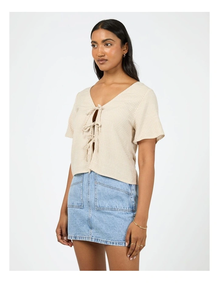 Hampton Top in Cream image 3