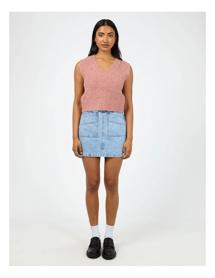 Leah Knit Vest in Quartz Pink image 5