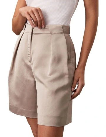 Viscose Linen Shorts in Sand Pebble
