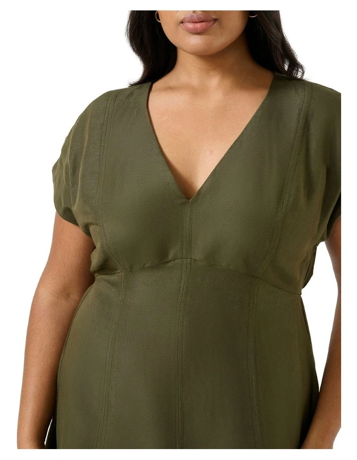Aubrey V-Neck Dress in Green image 4