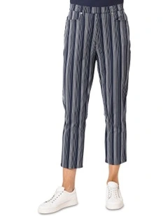 Mainie 3/4 Length Pant in Blue