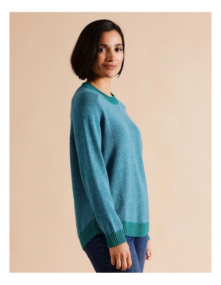 Organic Cotton Blend Colour Blocked Twist Jumper With Raglan Sleeve In Blue/Green image 3