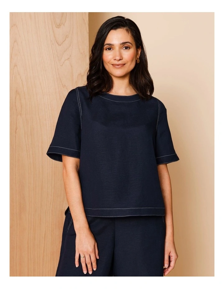 Short Sleeve Curved Hem Top In Navy With Contrast Top Stitch image 1