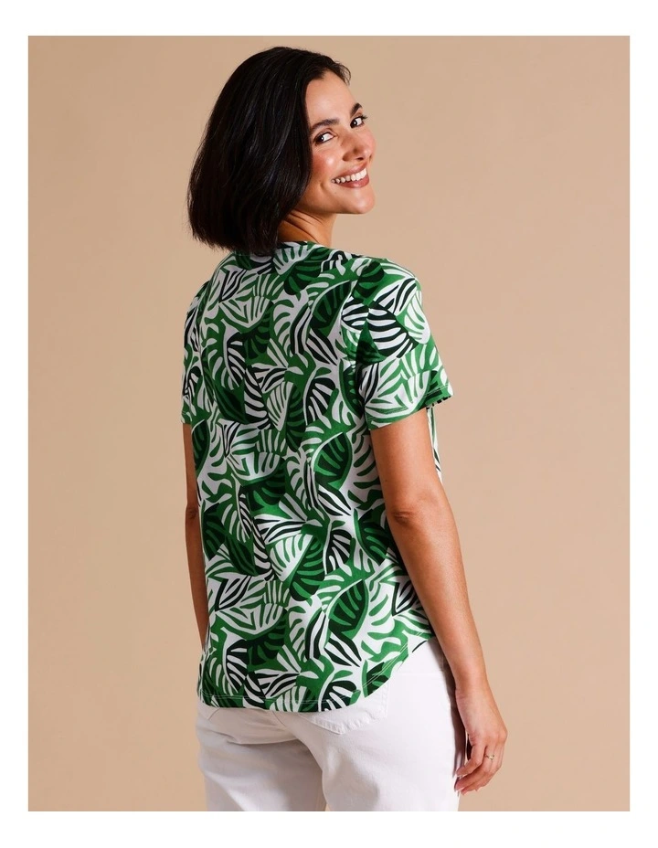 Organic Cotton Wardrobe Staple Short Sleeve Tee In Green Fan Leaf Print image 3