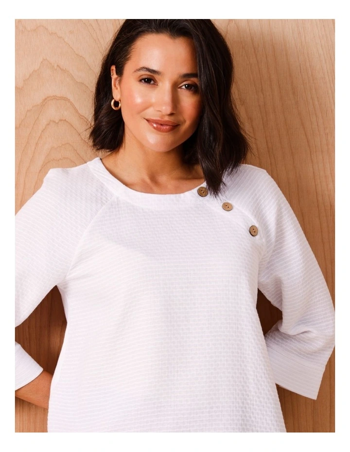 Organic Cotton Blend 3/4 Raglan Sleeve With Woven Front Knit Back In White Mini Circle Print image 2