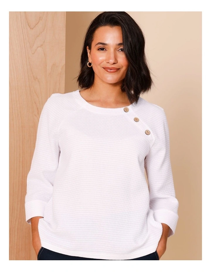 Organic Cotton Blend 3/4 Raglan Sleeve With Woven Front Knit Back In White Mini Circle Print image 4