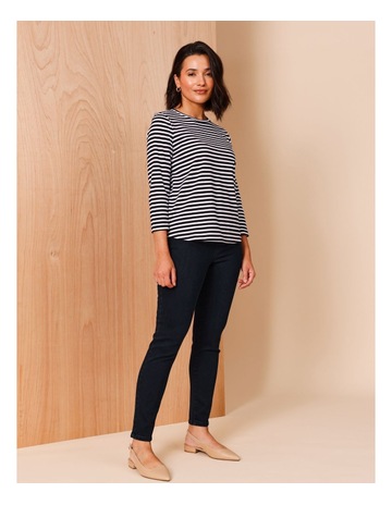DARK INDIGO colour