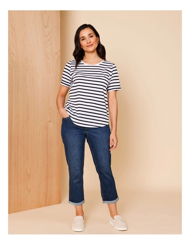 Wardrobe Staple Crop Denim Jean In Dark Blue image 2