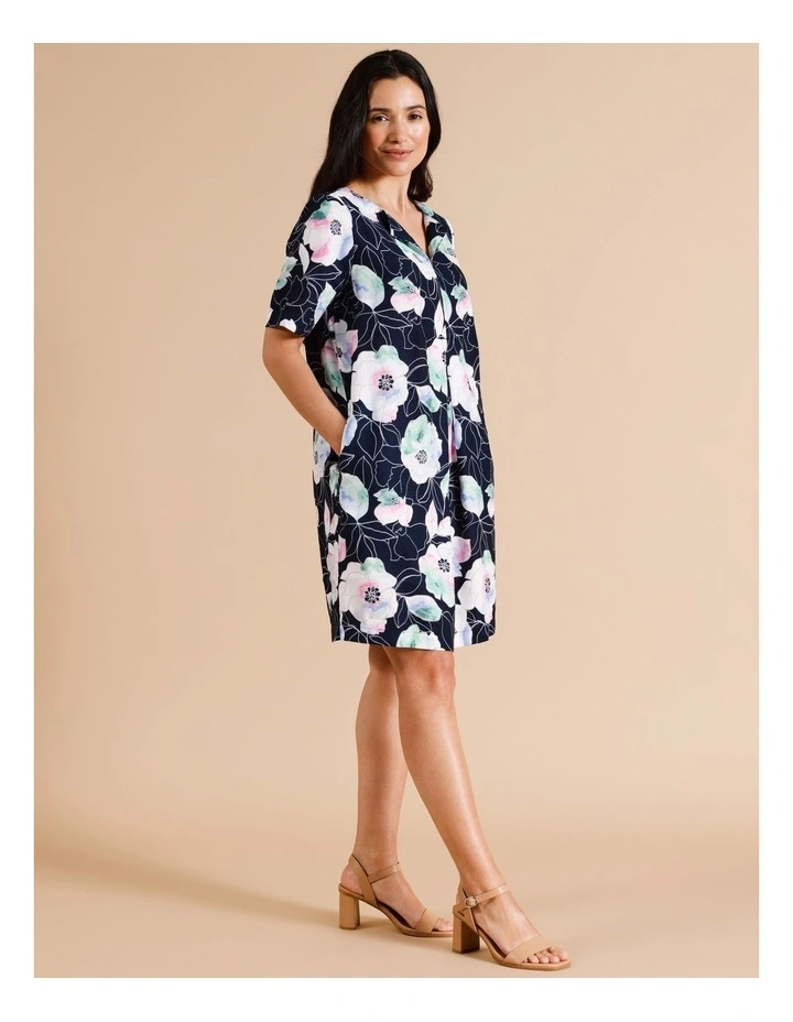 European Linen Blend Short Sleeve Pleat Front Dress in Navy Ground Floral image 4