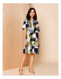 Short Sleeve Dress With Curved Waist And Pockets in Navy/ Ivory/ Avocado Geo