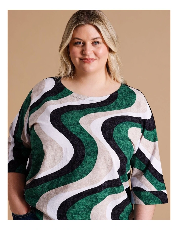 ORGANIC COTTON BLEND 3/4 MAGYAR SLEEVE WOVEN FRONT TEE WITH KNIT BACK IN FOREST/NEUTRAL/BLACK WAVE PRINT image 2