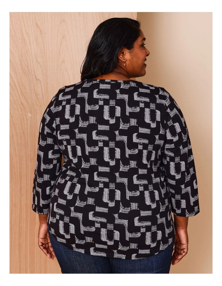Wardrobe Staple 3/4 Sleeve Tee In Black & White Geometric image 6