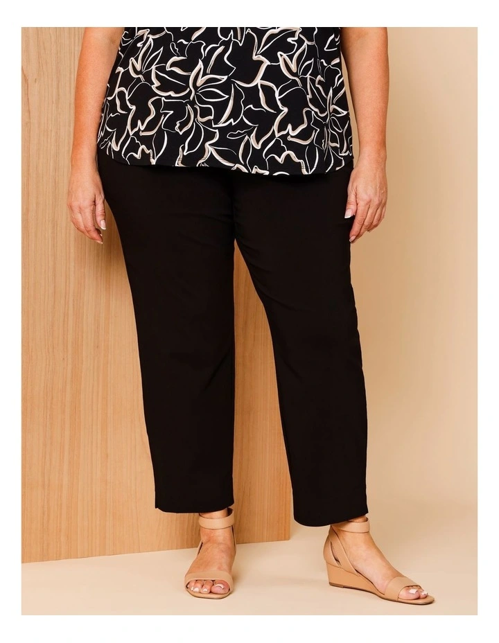 Wardrobe Staple Stretch Crop Pant In Black image 2