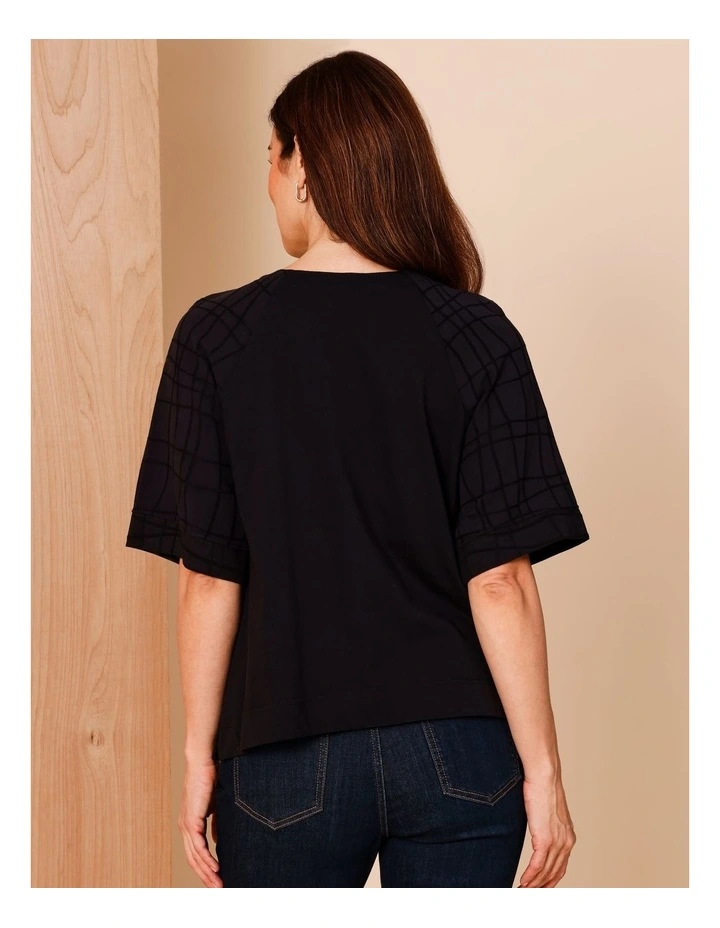 3/4 Sleeve Textured Woven Front/Knit Back Tee in Black image 7