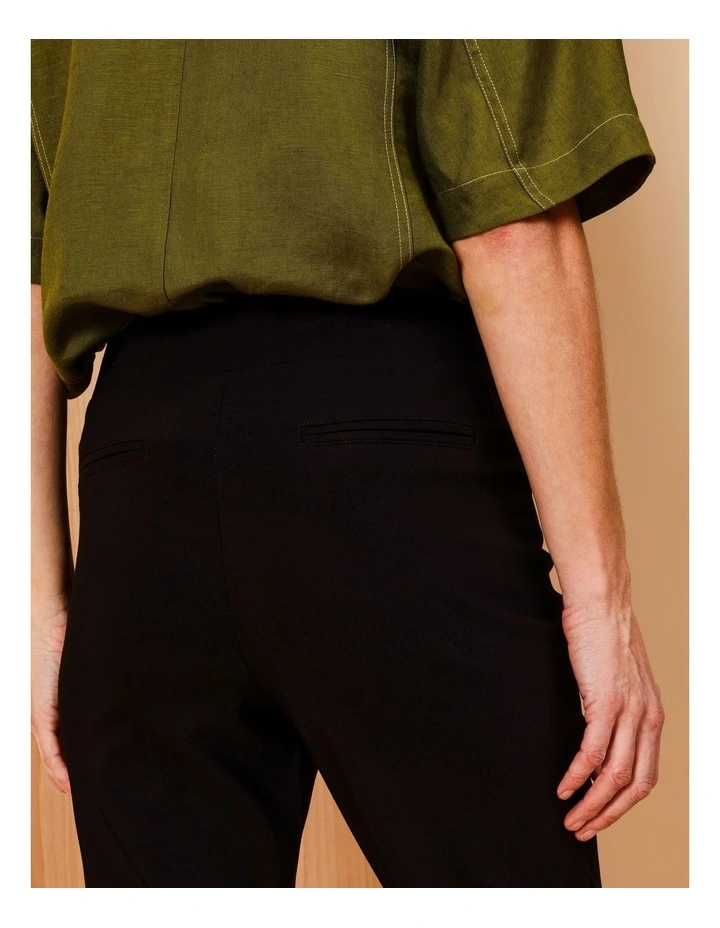 Wardrobe Staple Stretch Crop Pant In Black image 6