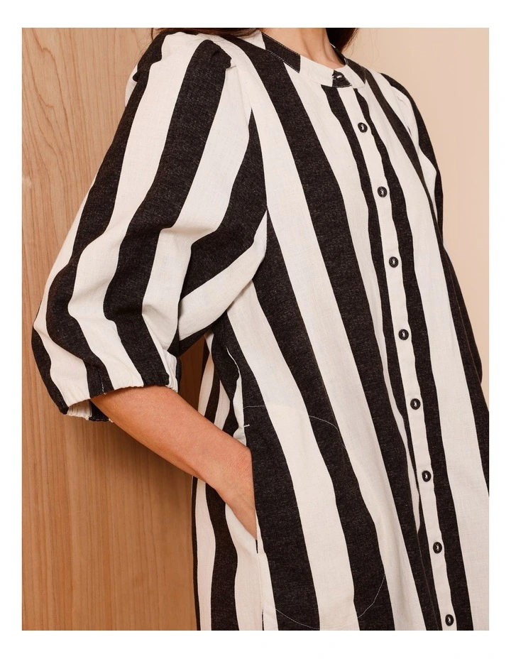 Blouson Sleeve Stripe Dress in Black and Oatmeal Stripe image 5