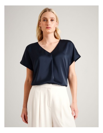 Navy colour