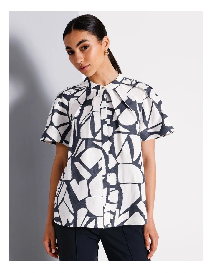European Linen Blend Raglan Tuck Sleeve Shirt in Indigo image 1