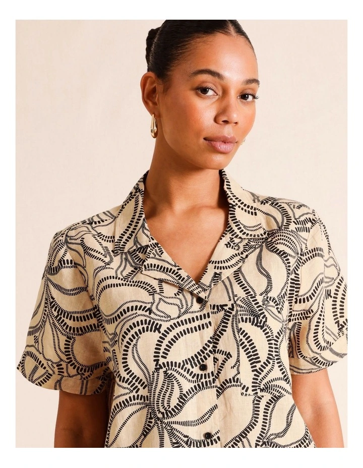 European Linen Short Sleeve Shirt in Sand image 4