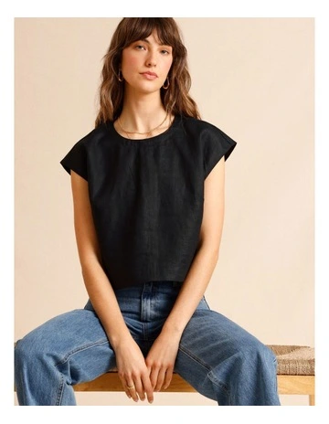 European Linen Extended Shoulder Top in Black