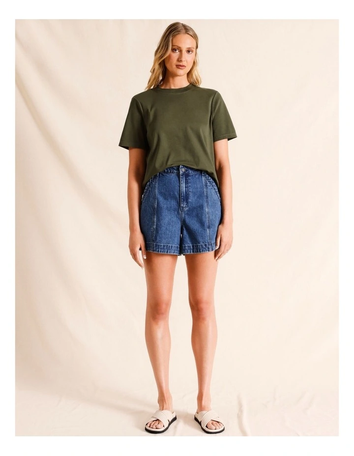 Organic Cotton Boyfriend Tee in Khaki image 3