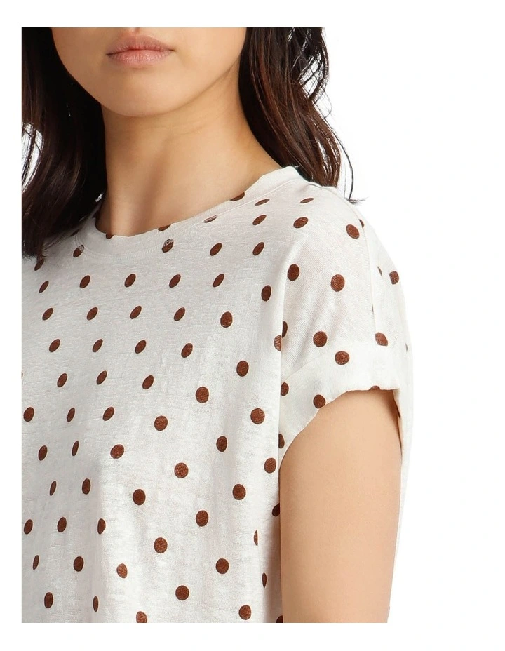 Linen Tee With Scoop Neck And Cuff Sleeve Print image 4