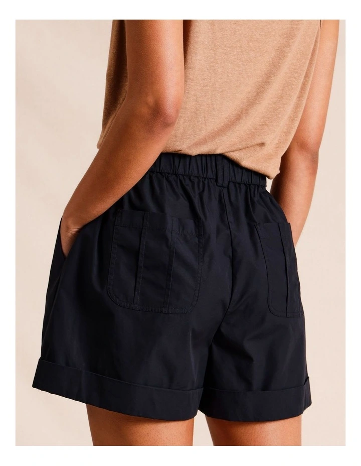 Poplin Roll Cuff Short in Black image 6