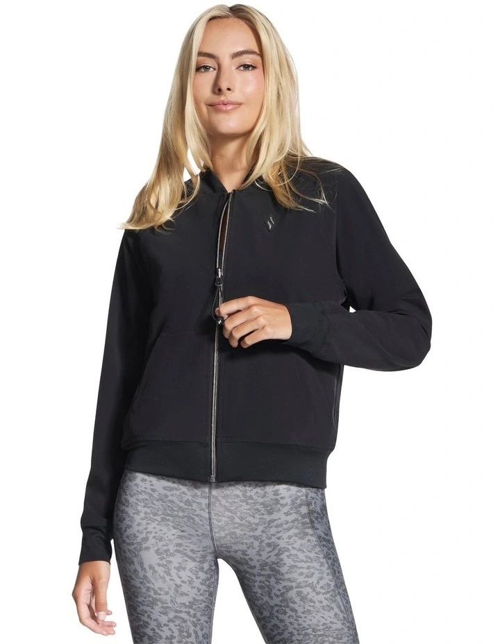 Go Walk Reversible Jacket in Black image 6