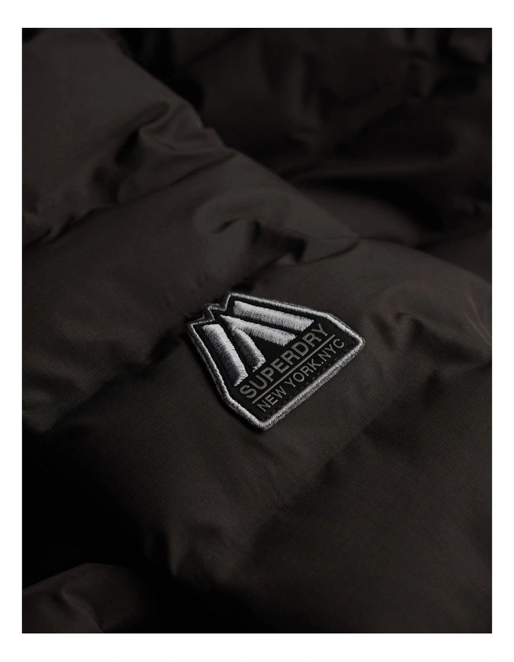 Hooded Fuji Padded Jacket in Black image 7