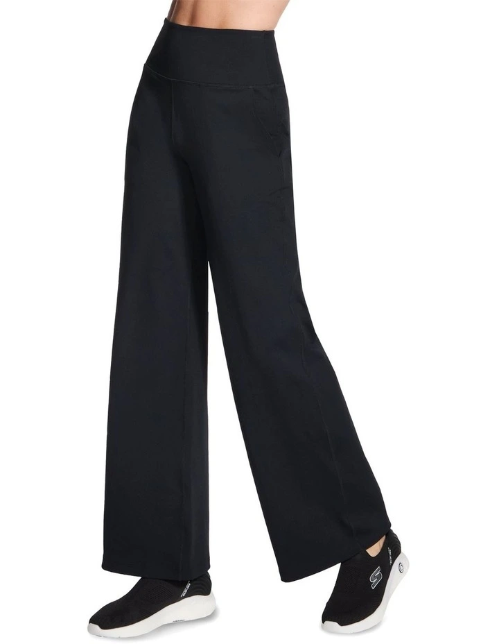 Skechers Slip-Ins Go Walk Evolution Pant in Black image 2