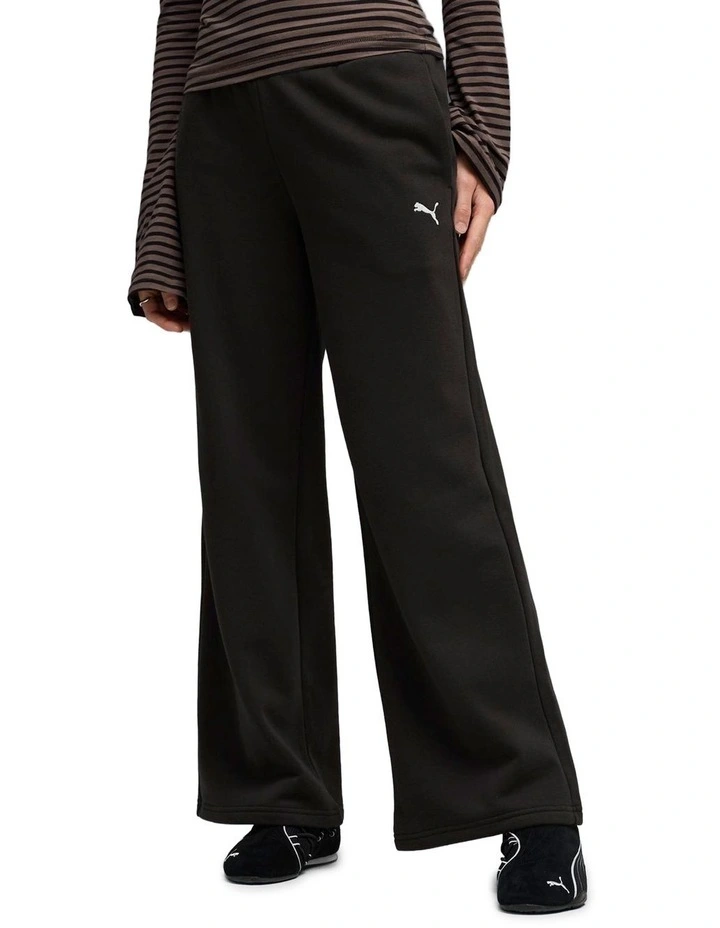 Ess Cat Standard Wide Leg Pant in Black image 1