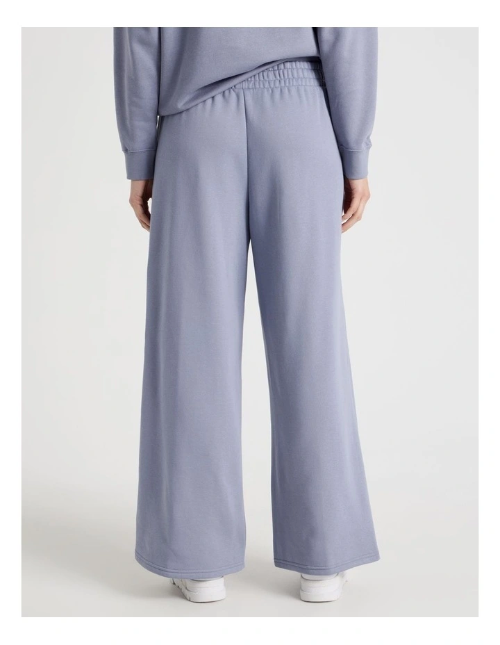 Ess Cat Standard Wide Leg Pant image 4