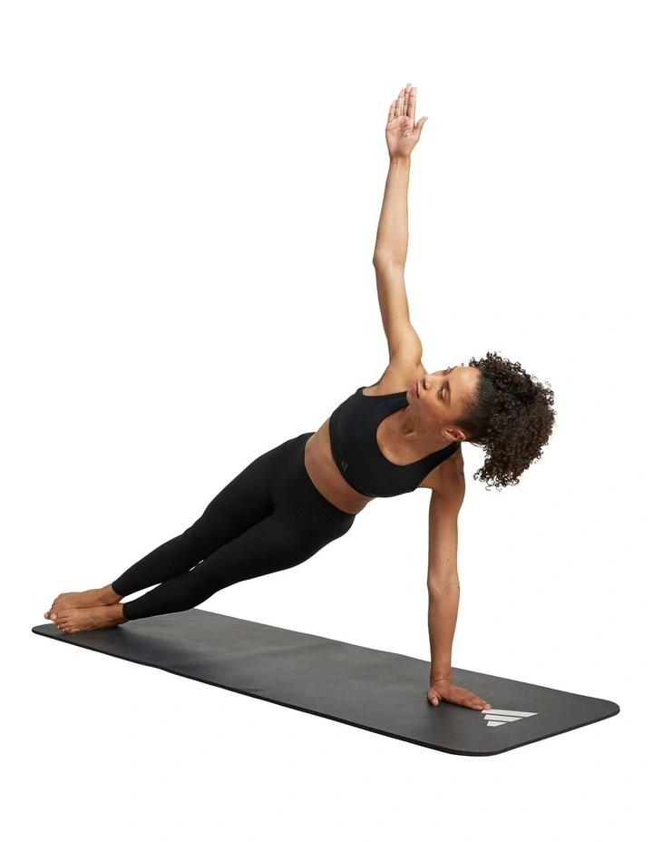 All Me 7/8 Leggings in Black image 3