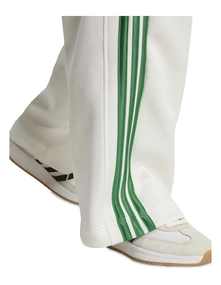 Stadium 3-Stripes Tracksuit Bottoms in White/Green image 4