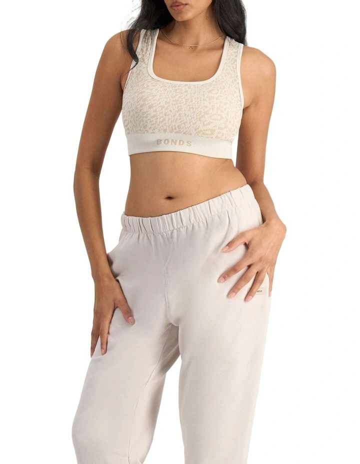Move Rib Seamless Crop Bra in Cat Nap image 1