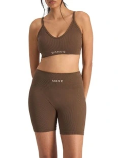 Move Rib Seamless Crop Bra in Espresso Martini