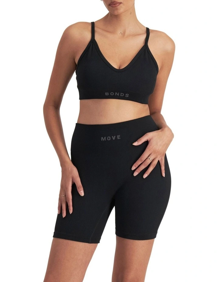 Move Rib Seamless Crop Bra in Black image 1