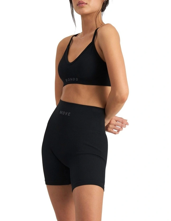 Move Rib Seamless Crop Bra in Black image 7
