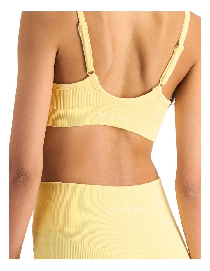 Move Rib Seamless Crop Bras in Sandy Bay image 2