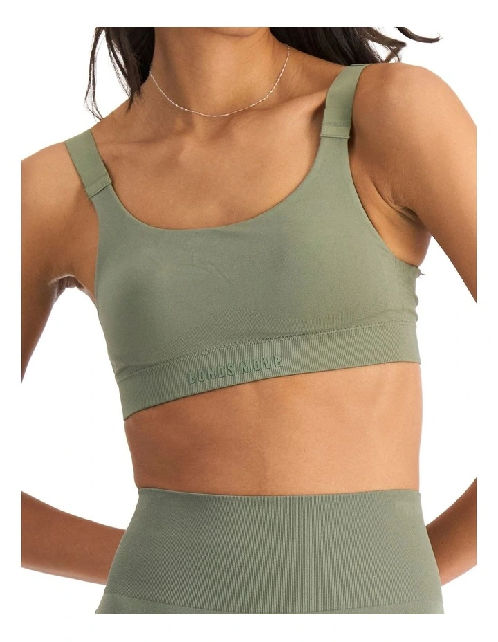 Move Seamless Bralette in Hike Club image 1
