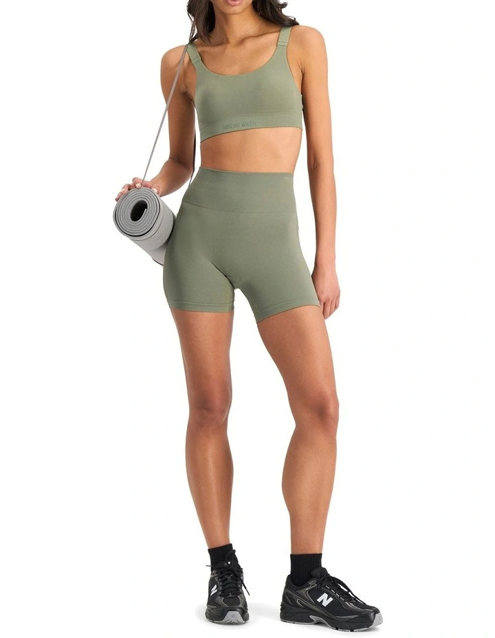 Move Seamless Bralette in Hike Club image 5