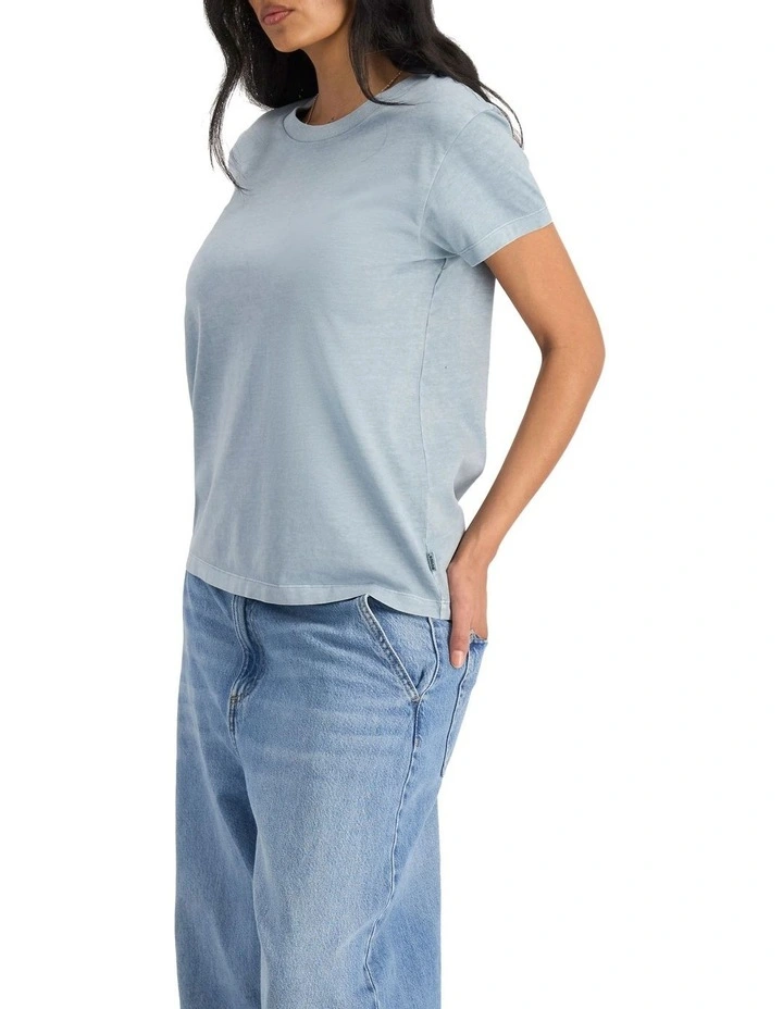 Midweight Crew Tee in Blue Jeans image 3