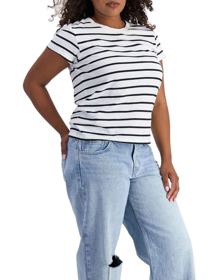 Midweight Crew Tee in Nu White image 3