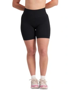 Move Seamless Midi Short in Black