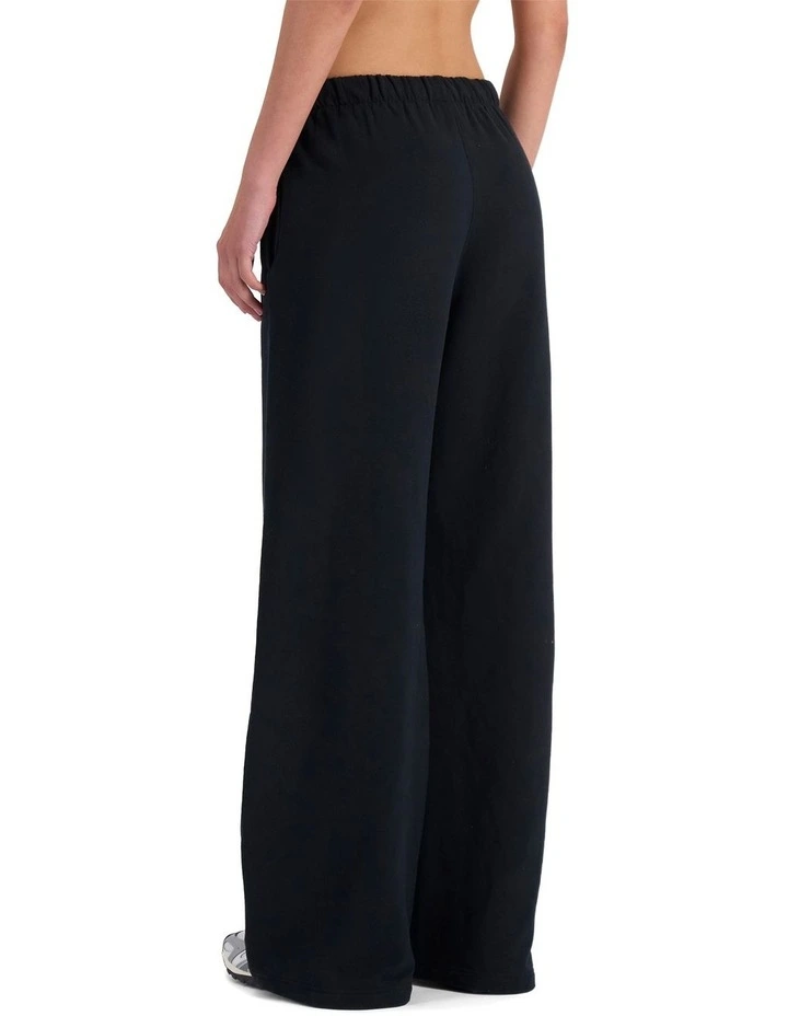 Move Sweats Straight Leg Trackie in Black image 2