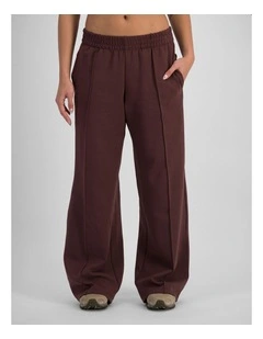 Tech Stretch Wide Leg Pant in Deepest Berry