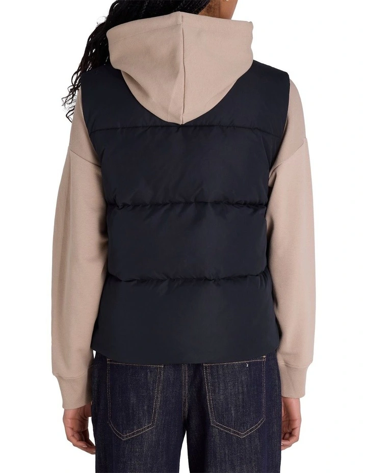 Puffer Vest in Black image 2