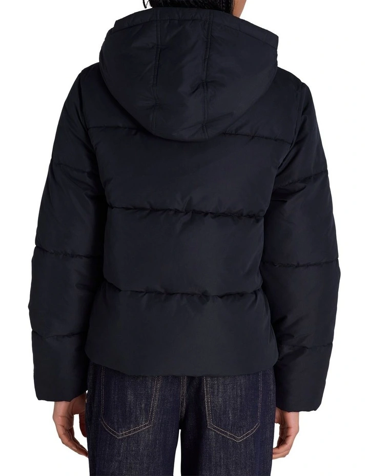Puffer Jacket in Black image 2