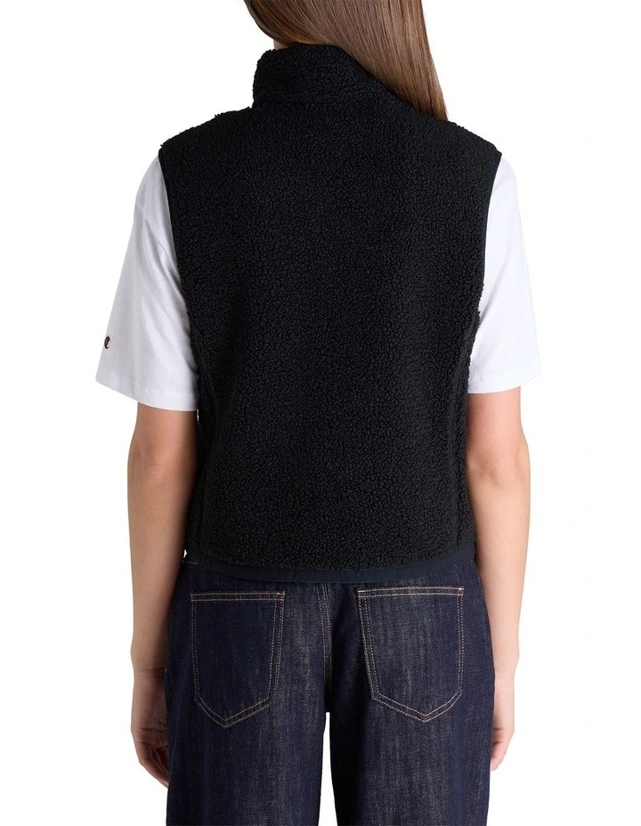 Sherpa Vest in Black image 2