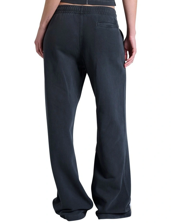 Rochester Vintage Wash Wide Leg Jogger in Black image 2